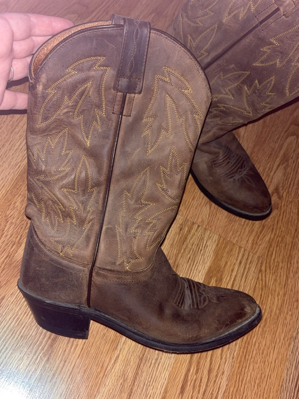 Brown Leather Western Cowboy Boots - Women's Classic Pull-On